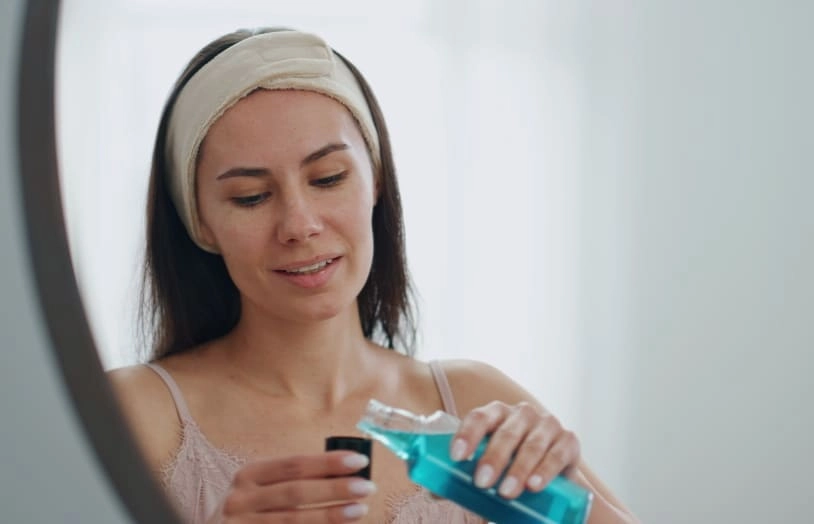 URGO-Comment faire un bain de bouche pour les aphtes