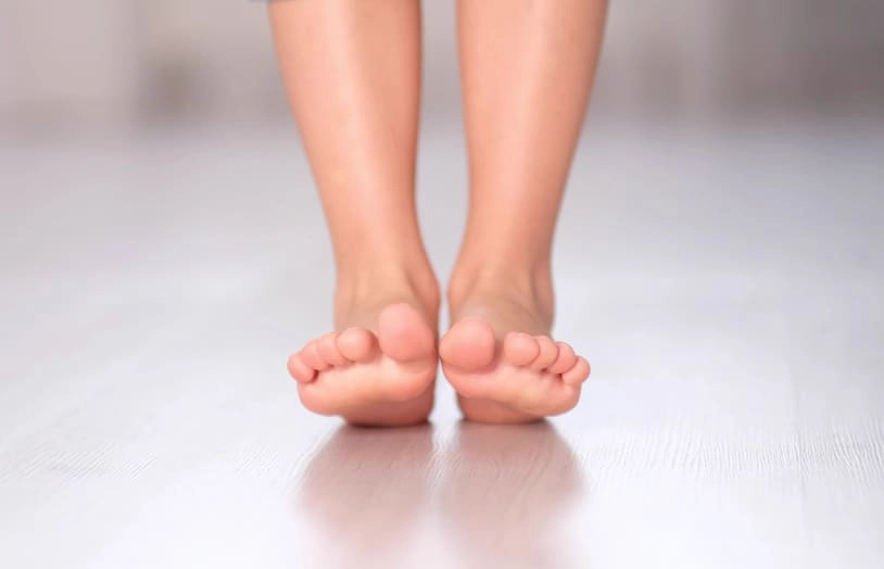 URGO-Comment soigner et prévenir l'apparition d'une verrue sur le pied