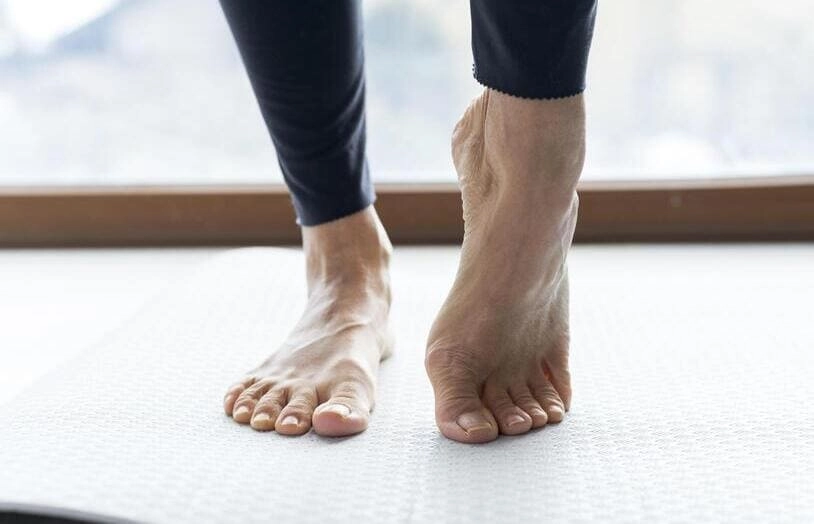 Conseils-jaunissement-des-ongles-de-pieds-URGO